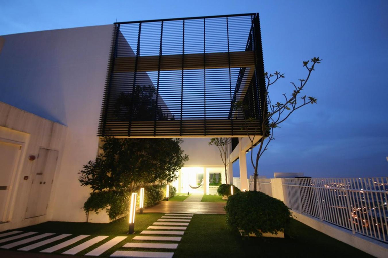 Abz Apartment @ Solstice, Sepang