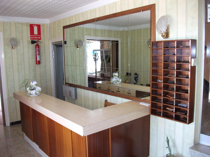Others 3, Hostal Oasis, Huesca