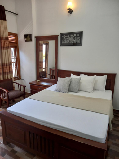 Bedroom 2, Villa Luxez, Sainthamarathu