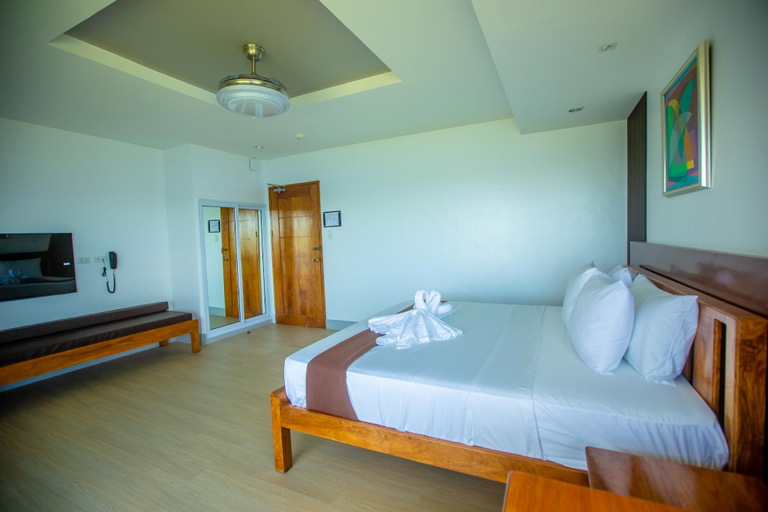 Bedroom 13