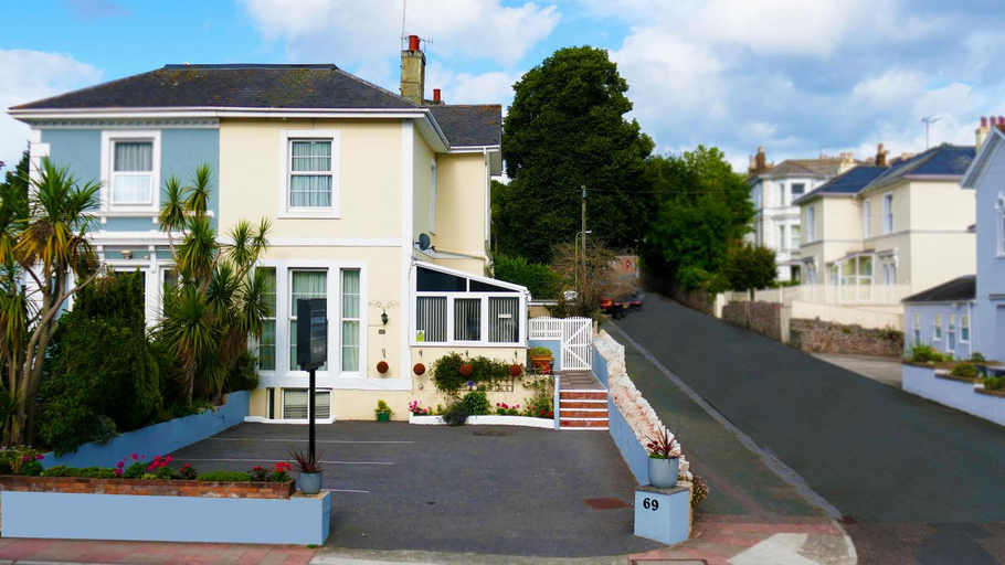 Others 5, Marmalade Bed & Breakfast, Torbay