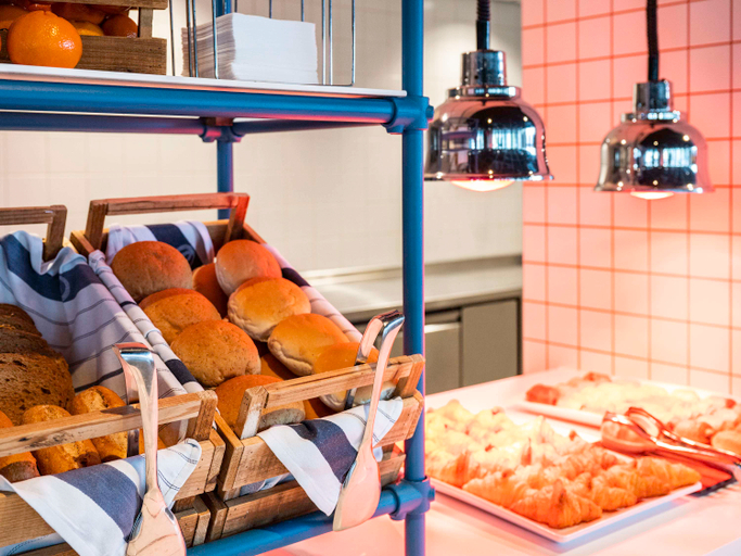 Food & Drinks 5, ibis budget Amsterdam Airport, Haarlemmermeer