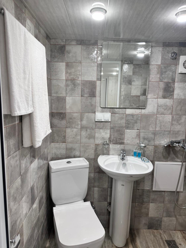 Others 5, Mandarin Hotel, Yerevan