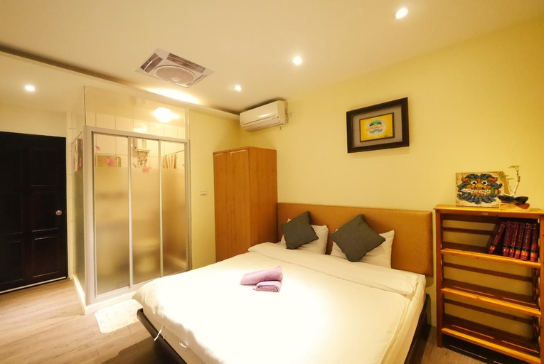Bedroom 3, Dabing Home, Tainan