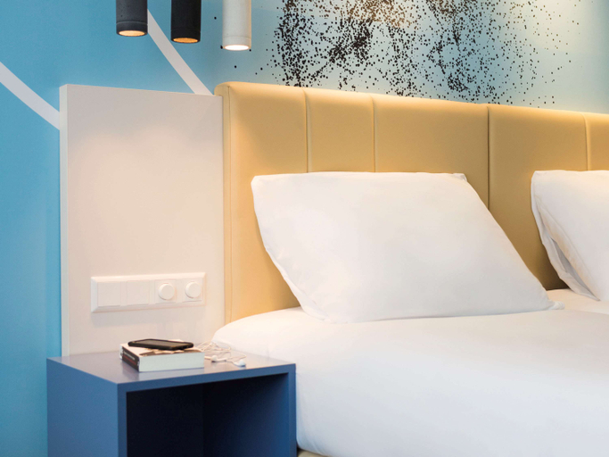 Bedroom 4, ibis Styles Haarlem City, Bloemendaal