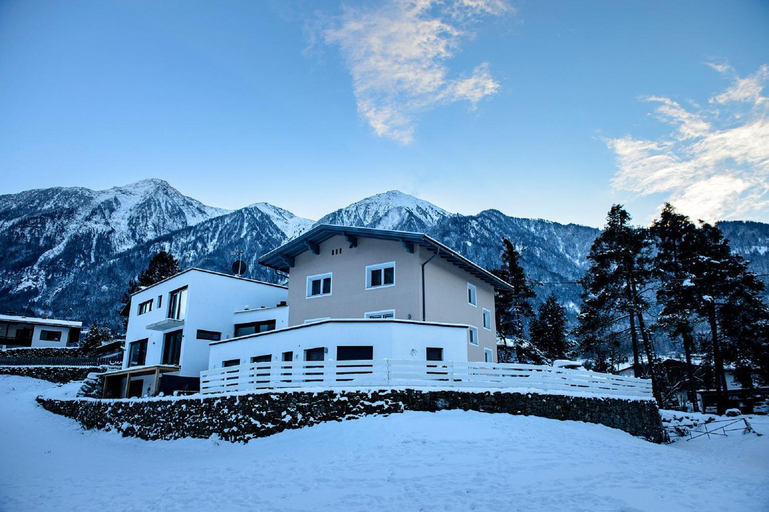 Others 3, Landhaus Ambachhof, Imst