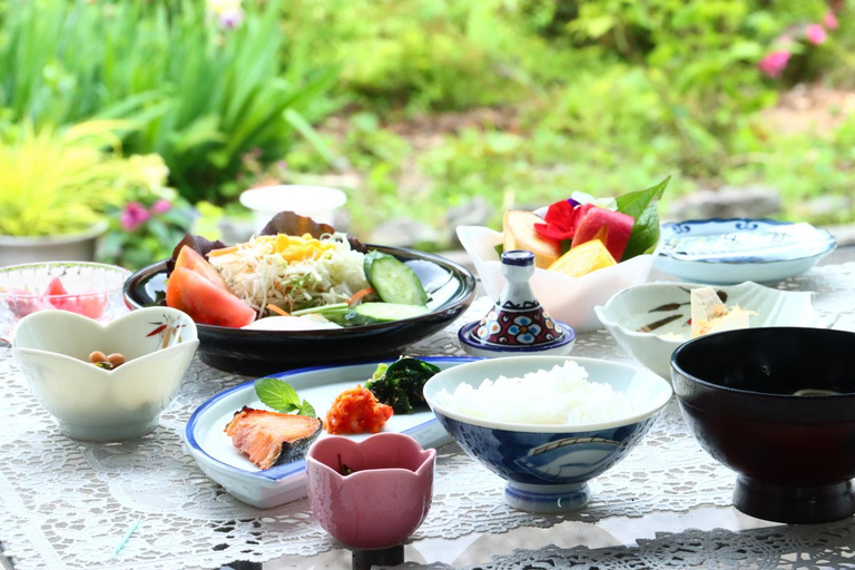 Food & Drinks 4, Minshuku Nakanoya, Nanto