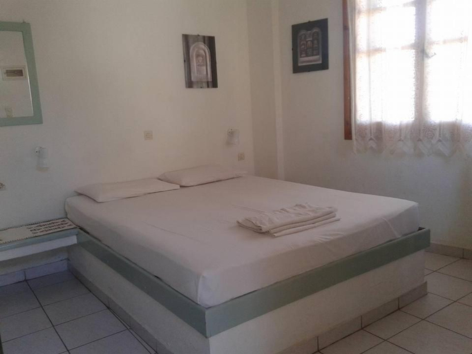 Bedroom 2, CretanHouse, Crete
