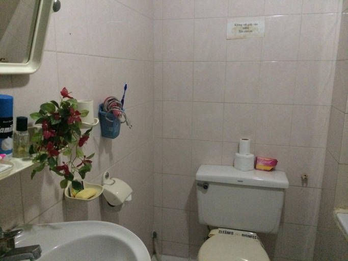 Bathroom, Ngoc Linh Hotel, Hai Bà Trưng