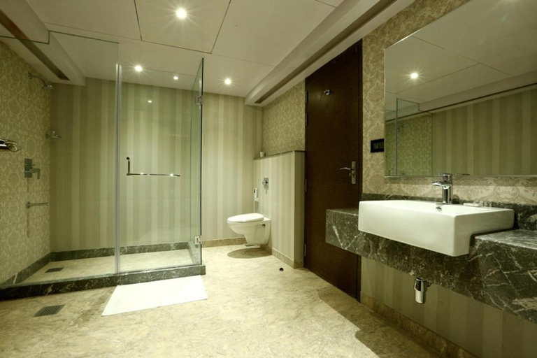 Bathroom 3, Centrum Hotel by Brijwasi, Mathura