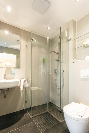 Bathroom, Hotel Alpenblick, Garmisch-Partenkirchen