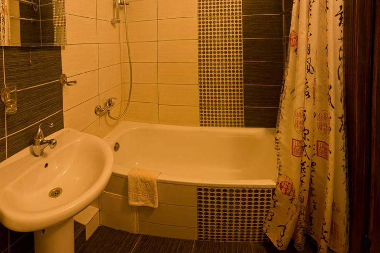 5, Kyiv apartment on Starokyivskaya lane 5, Shevchenkivs'kyi