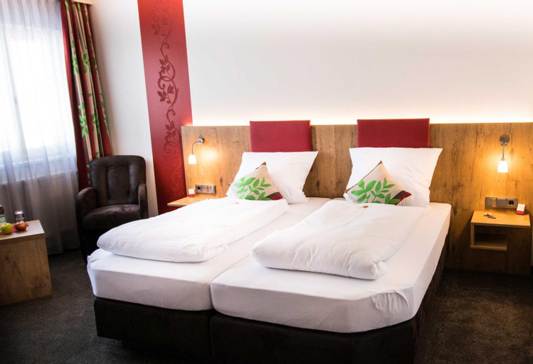 ROOM'Z zimmeraufzeit, Ebersberg