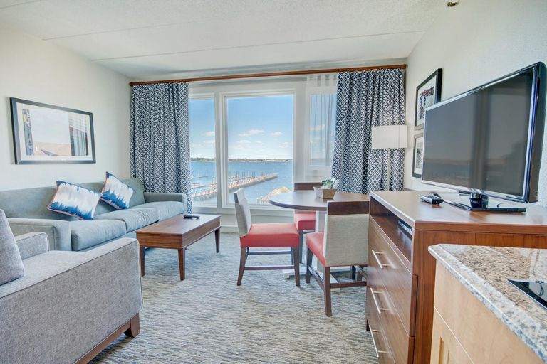 Guestroom, Club Wyndham Inn on the Harbor, Newport