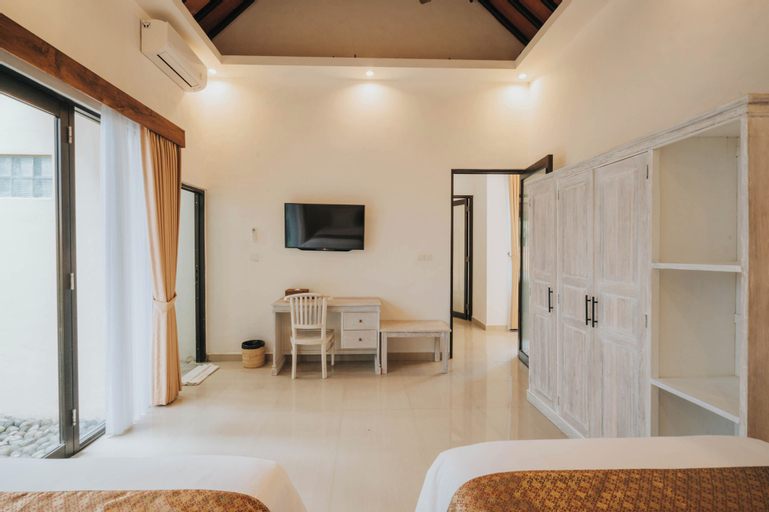 Bedroom 30
