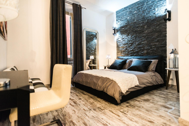 Bedroom 2, Trevi & Pantheon Luxury Rooms, Rome