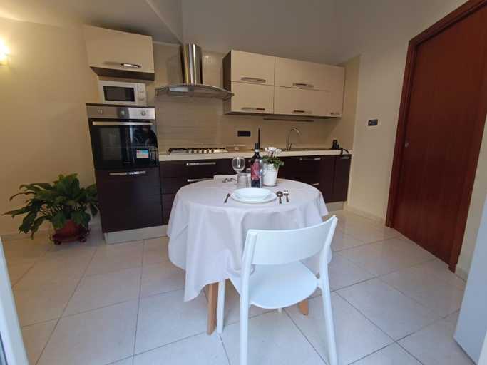 Others 3, Residenza GeRi - Suite and Home Napoli Centro, Napoli