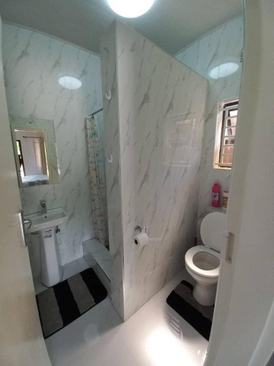 Shower 4, Kasuda Rooms - Cosy self contained rooms, Livingstone