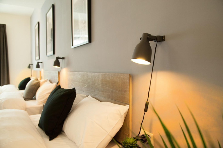 Others 4, Home Inn, Tainan