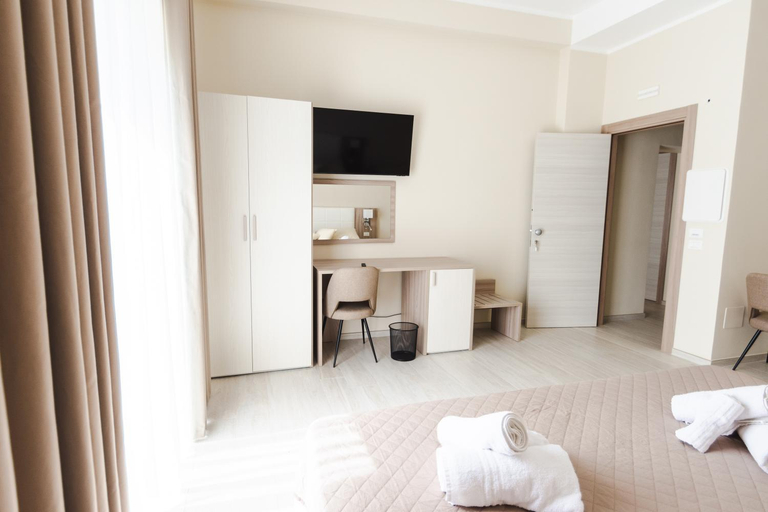 Others 4, Luxury House, Cosenza