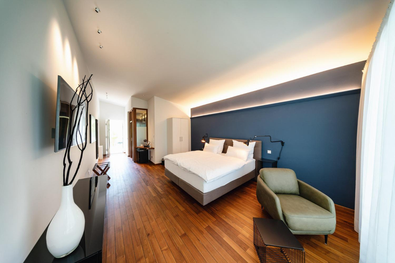 Bedroom 6