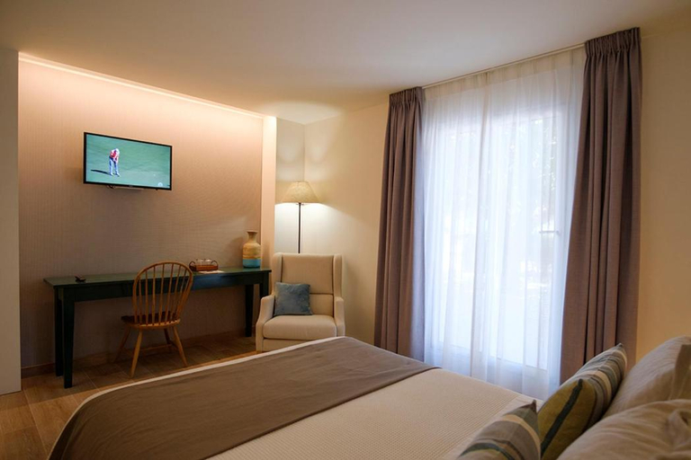 Bedroom 2, miKasa Agua Amarga & SPA, Almería