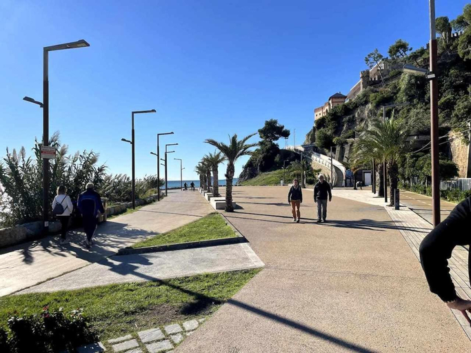 Others 3, Casa Isa a 30 metri dalla spiaggia, Savona