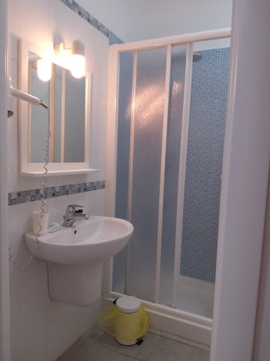 Bathroom 2, Hotel La Rosetta Scauri, Latina