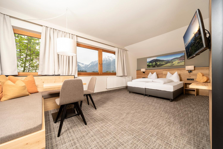 Bedroom 2, Hotel Stockerwirt, Kufstein