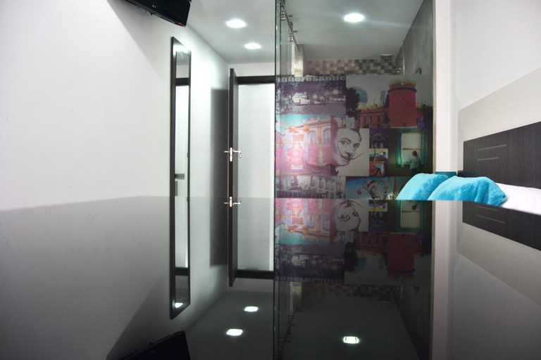 Facilities 3, Hostal Sanmar, Girona