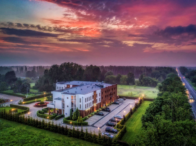 Exterior & Views 2, Mercure Wiazowna Brant, Mińsk