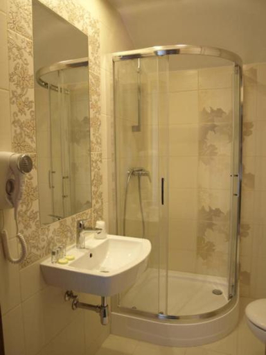 Bathroom 2, Hotel Kamiza, Wyszków