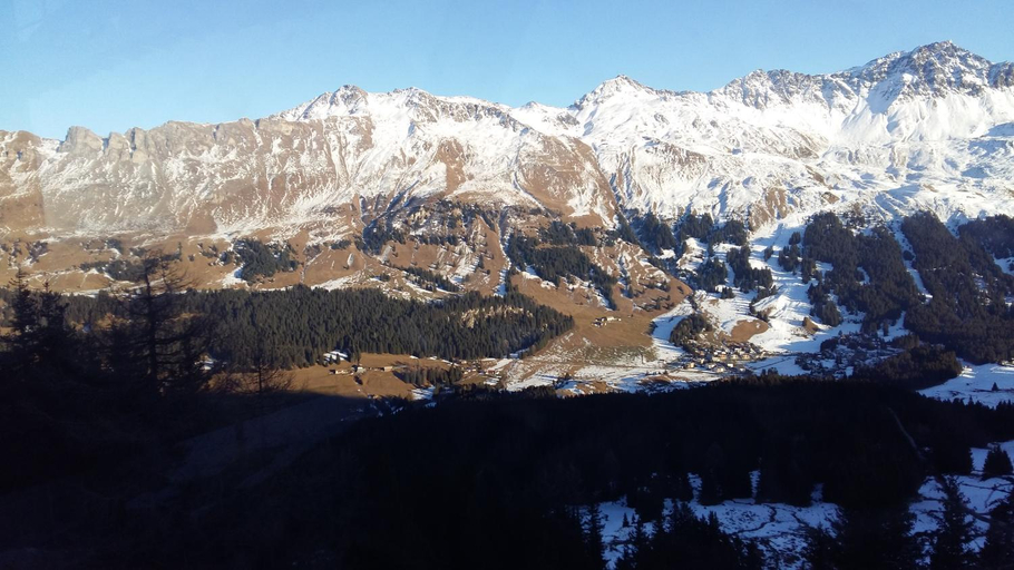 Others 5, Hotel Statzerhorn, Albula