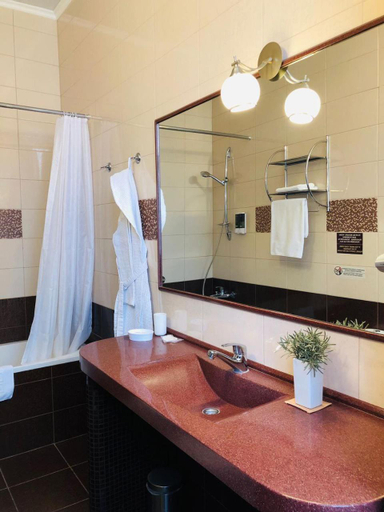 Bathroom 2, Classic Hotel, Kharkivs'ka