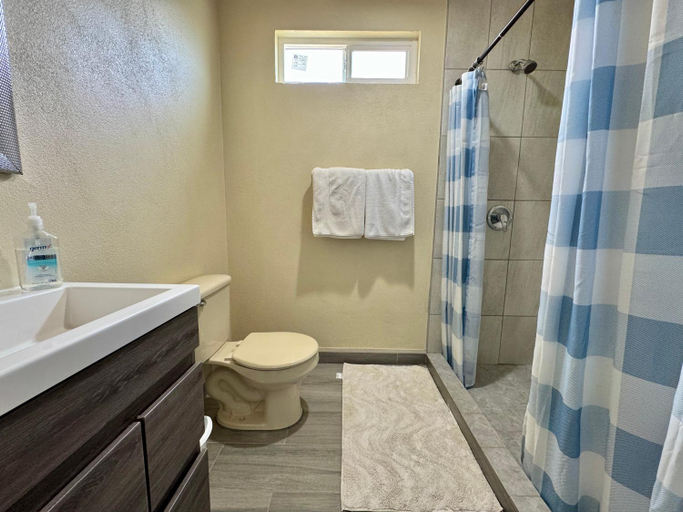 Bathroom 3