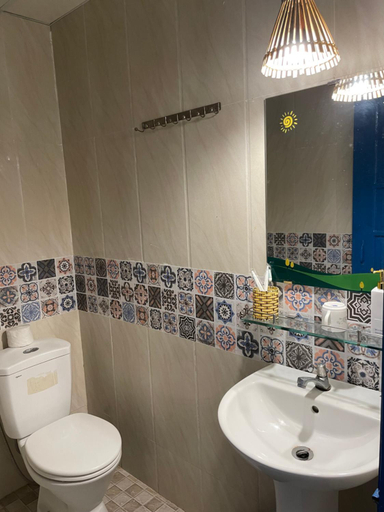 Bathroom 4, Hi Hop Yen Homestay, Da Nang