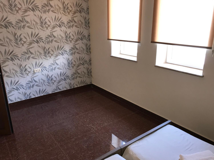 Others 3, Liko Hostel, Yerevan