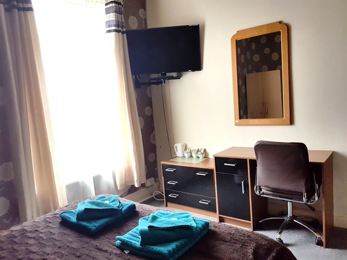 Others 5, Amber Guesthouse, Derby