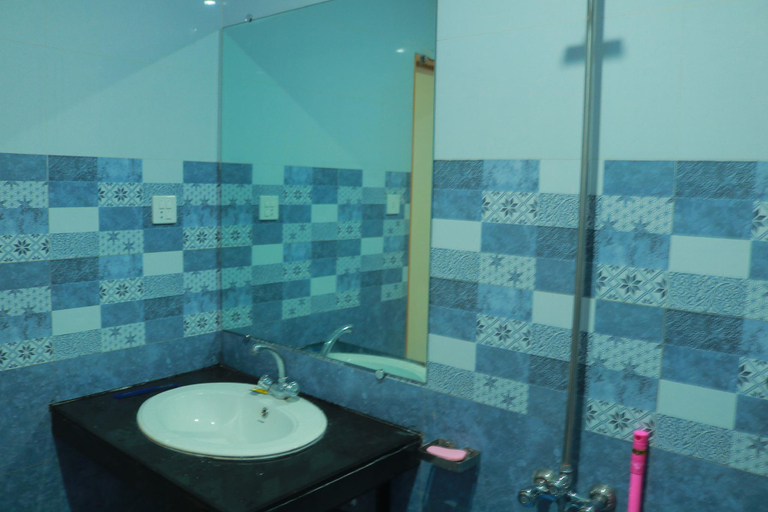 Bathroom, Lords Hotel Murree, Rawalpindi