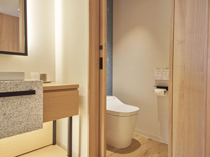 Bathroom 17