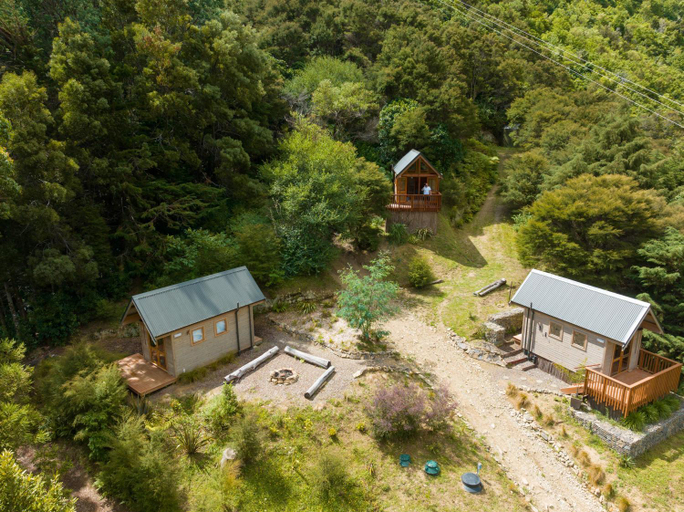 Others 2, Maitai Whare Iti - Adventure Cabins & House, Nelson