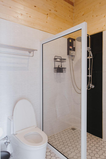 Bathroom 5
