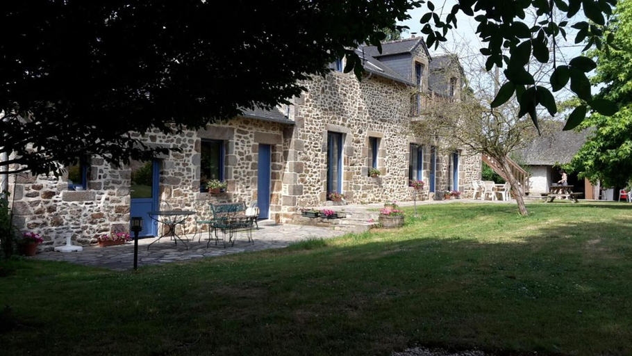 Others 5, Chambres D'Hotes De Froulay, Mayenne