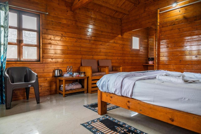 Bedroom 3, Leo Wooden Resort, Koppal