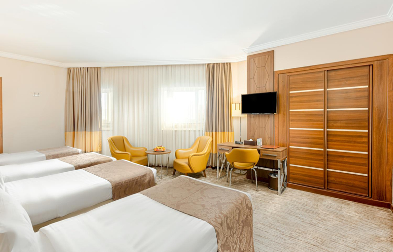 Bedroom 2, Diwan Rose Hotel, Al Madinah Al Munawwarah
