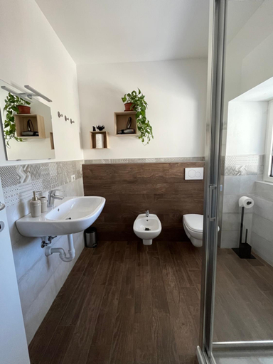 Bathroom 3, Sotto al Bosco B&B e Azienda Agricola, Sondrio