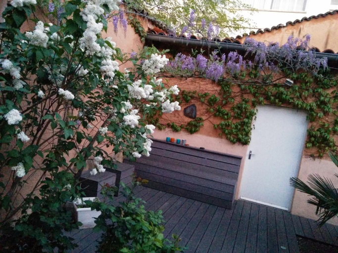 Garden, Le Relais de Montchat, Rhône