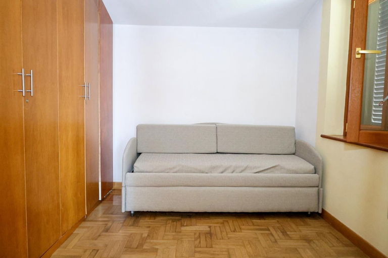 Bedroom 2, villa Elisabetta, Napoli