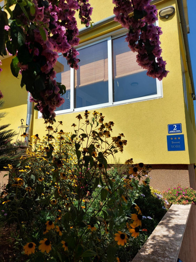 Others 3, Rooms Mediterranean Gardens, Preko