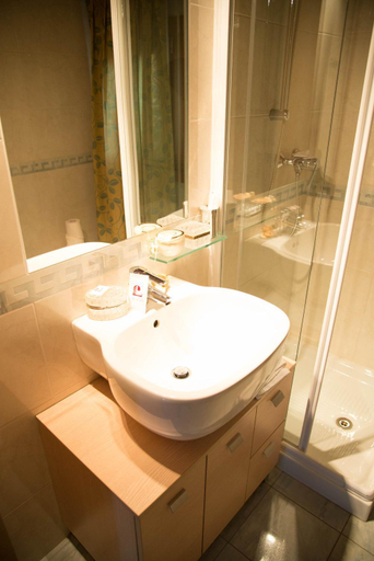 Bathroom 2, Hotel San Paolo, Padua